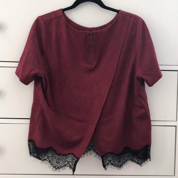 Wine colored velvet top with lace detailing and open back - Picture 2 of 2